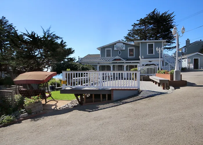 Ocean Echo Inn & Beach Cottages