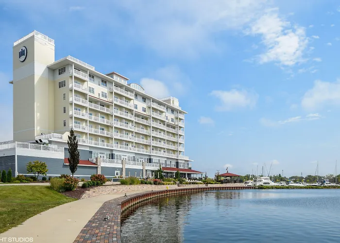 The Inn At Harbor Shores