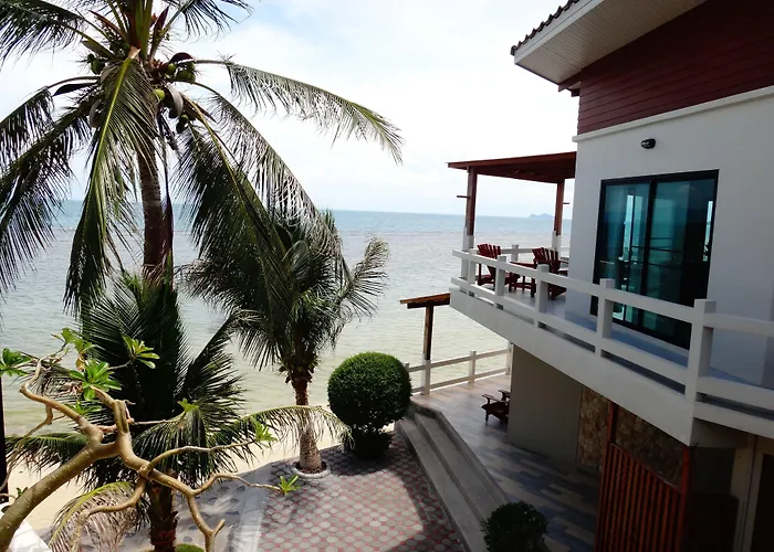 Neptune'S Villa