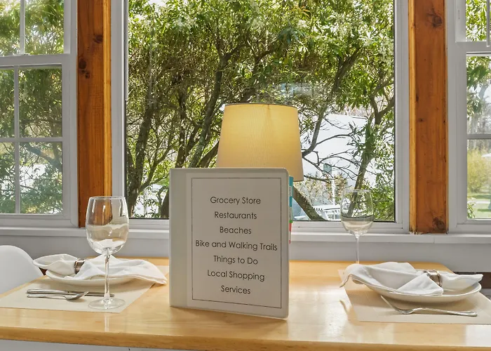 The Seagrove Suites & Guest Rooms