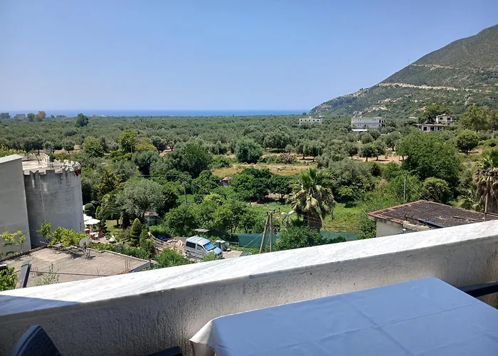 Amantius Apartments