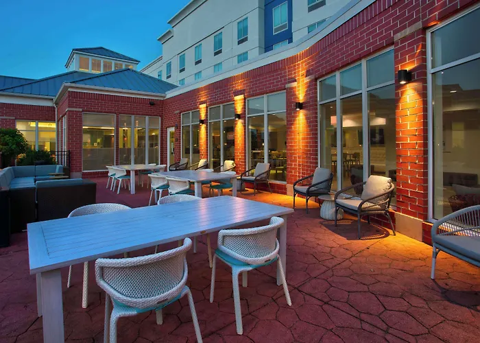 Hilton Garden Inn Benton Harbor