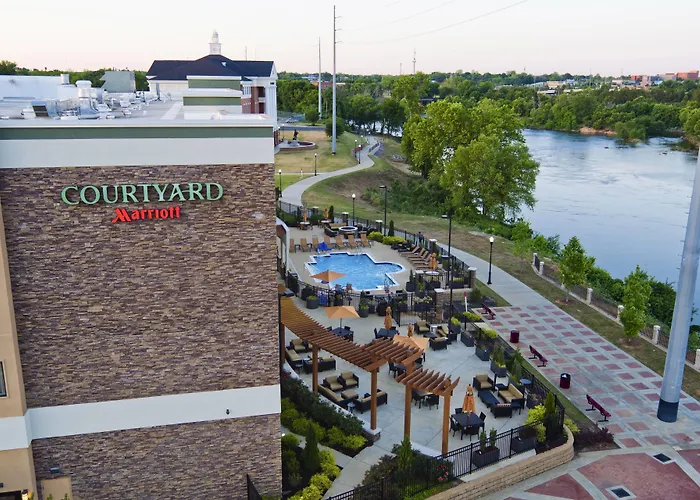 Courtyard By Marriott Columbus Phenix City