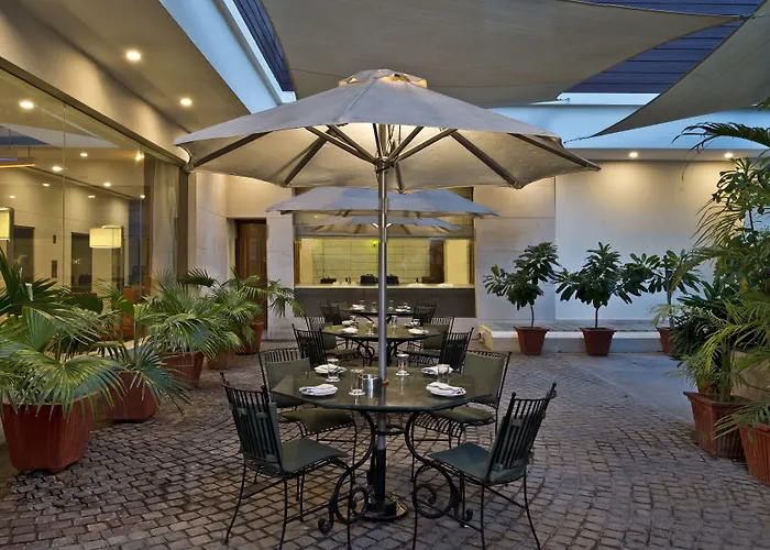 Nirwana Hometel Jaipur- A Sarovar Hotel