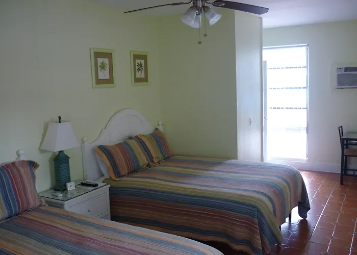 Palm Court Motel