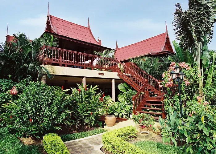 Ban Kaew Villas
