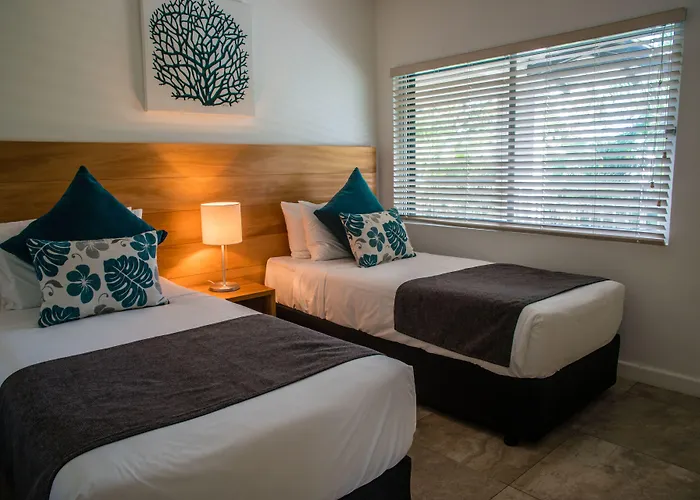Ultiqa Fiji Palms Beach Resort
