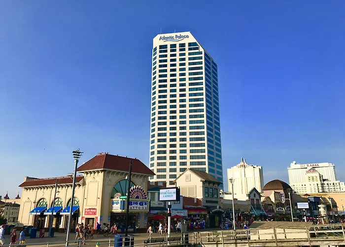Boardwalk Resorts At Atlantic Palace