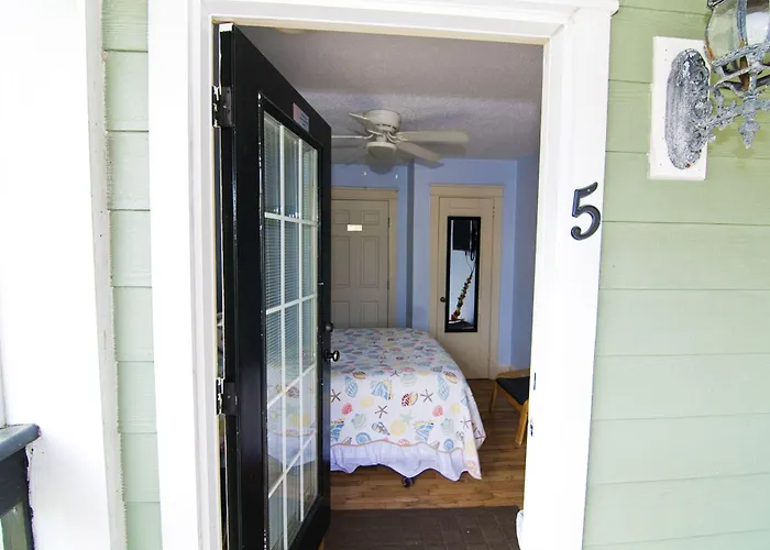 Carolina Beach Inn