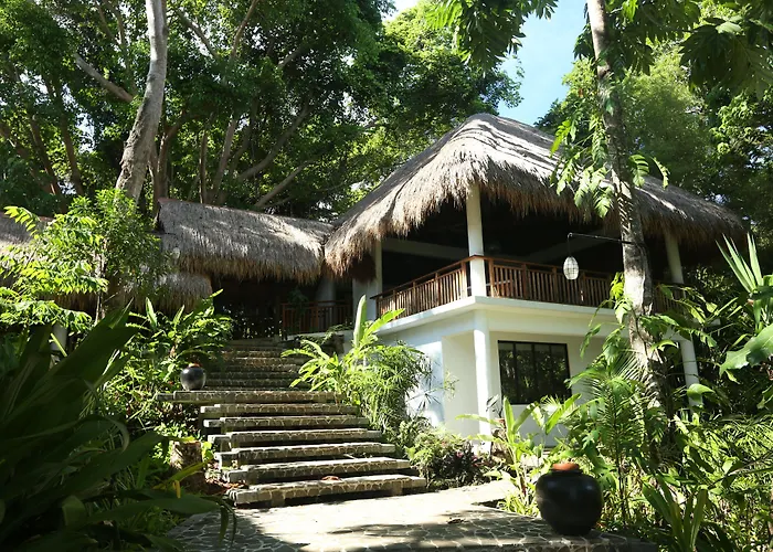Amun Ini Beach Resort & Spa