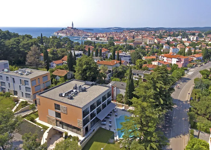 Hotel Arupinum