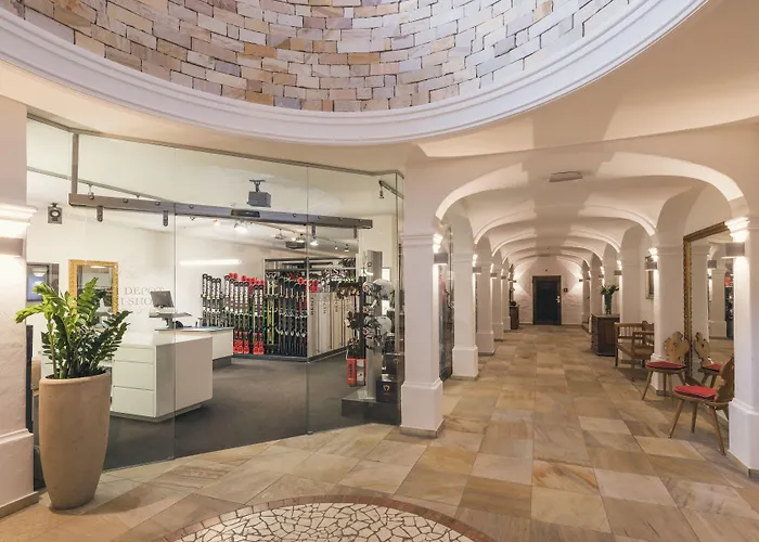 Schlosshotel Ischgl 5