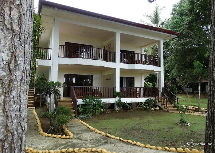 Blue Star Dive And Resort
