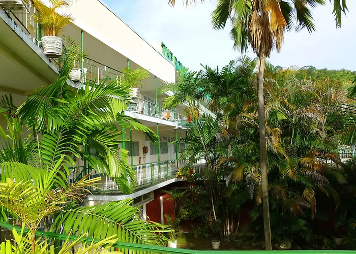 Royal Palm Suite Hotel