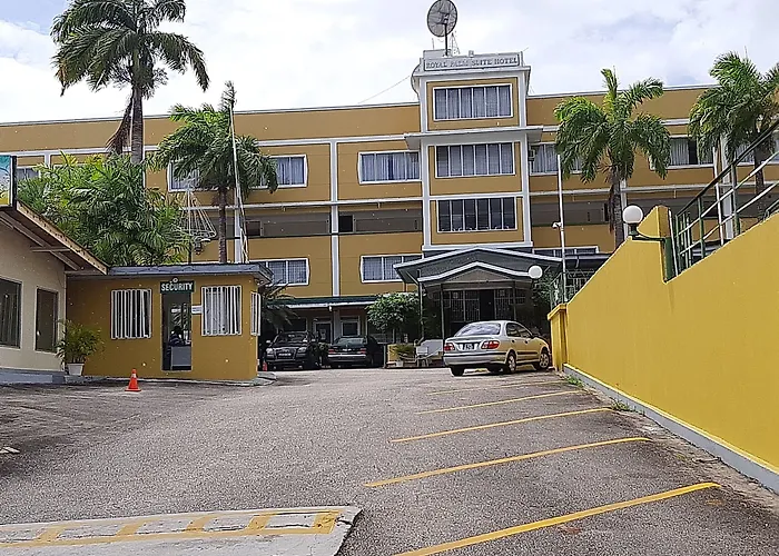 Royal Palm Suite Hotel