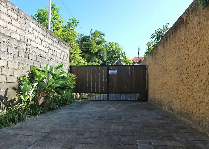 Louto Dmell Villa&Guesthouse
