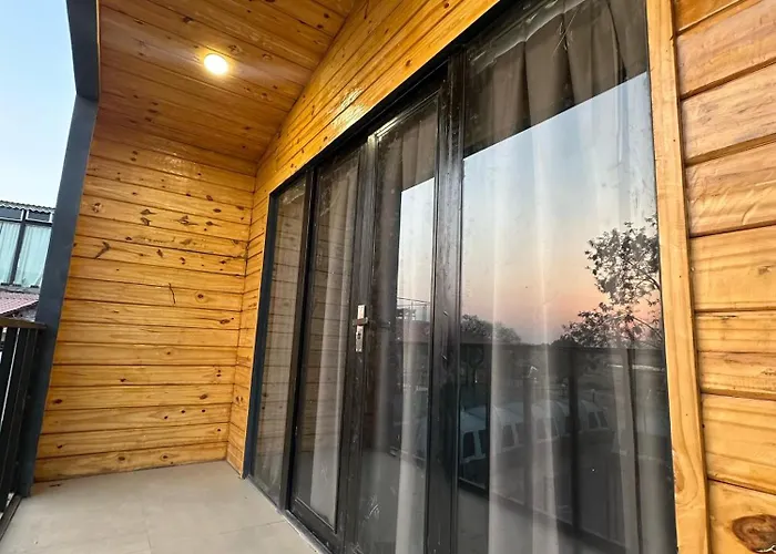 Sizzle Bay Resort