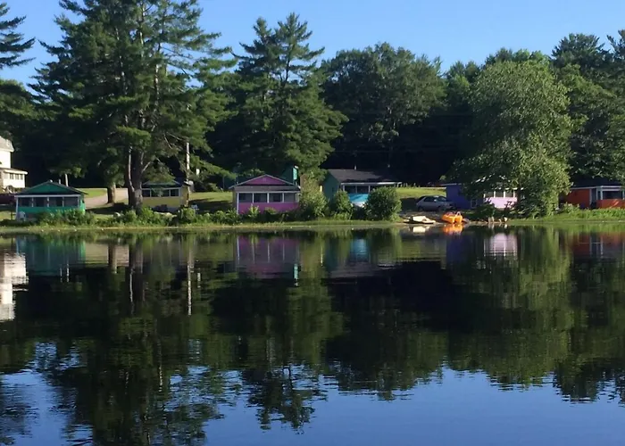 The Cottages At Harvey Lake