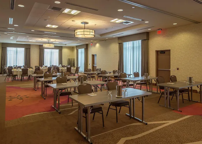 Hilton Garden Inn Uniontown