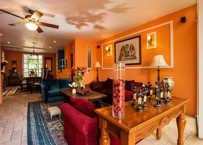 Garlands Del Rio Riverside Boutique Hotel