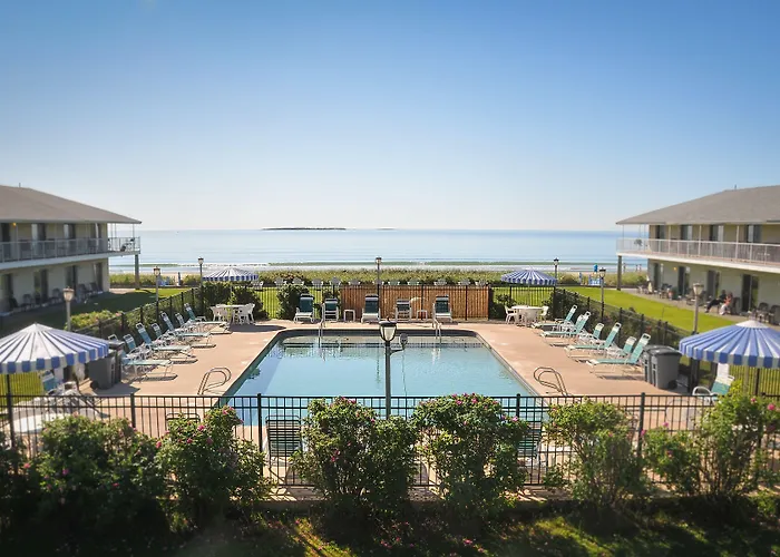 Friendship Oceanfront Suites