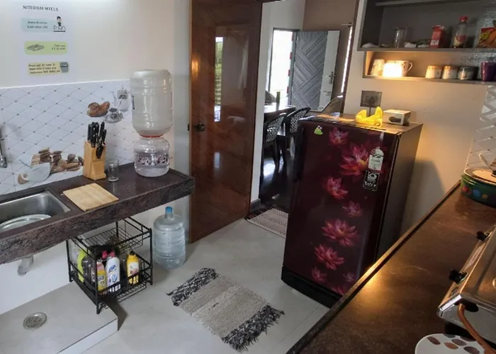 The Sparrow - Backpackers Hostel
