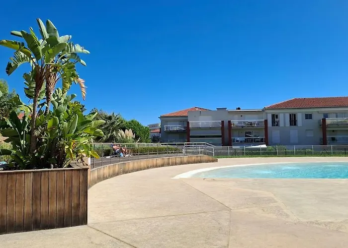 Grand Studio Front De Mer Climatise-Piscine-Parking- Juan Les Pins