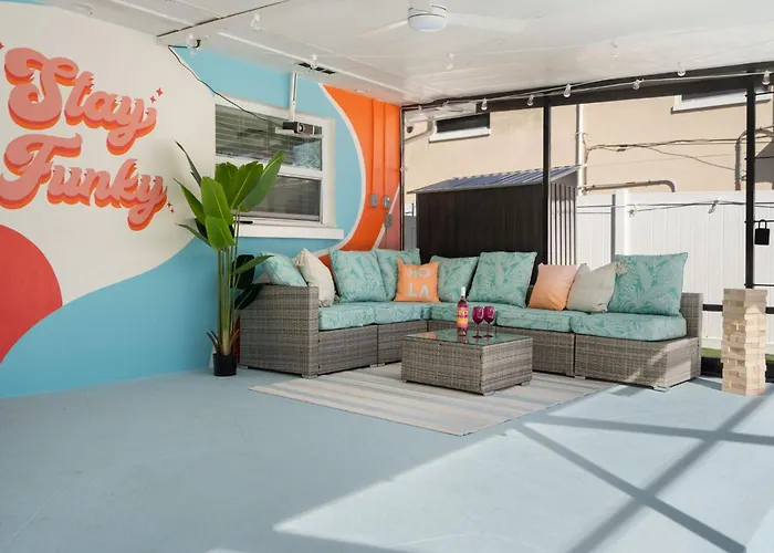 Electric Flamingo With Heated Pool, Pickleball, Mini Golf & Basketball
