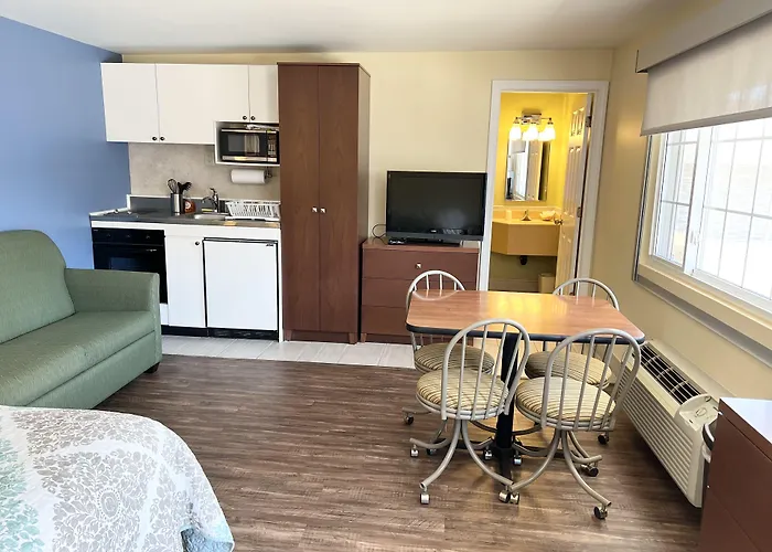 Scarborough Beach Motel
