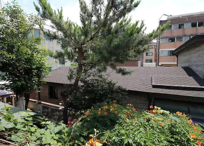 Bunk Guesthouse Hongdae