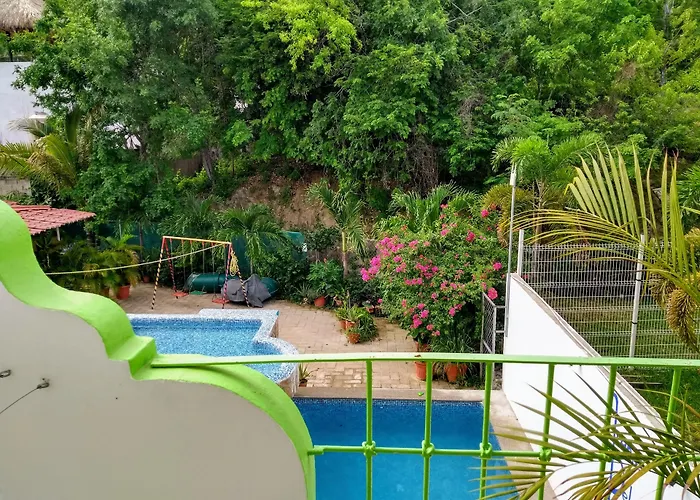 Hotel Arenas Del Pacifico