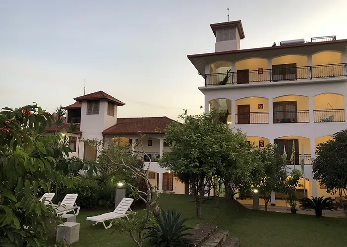 Elegant Hotel, Kandy