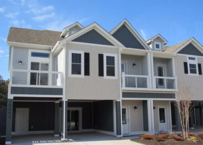 Beacon Villas At Corolla Light Resort By Kees Vacations