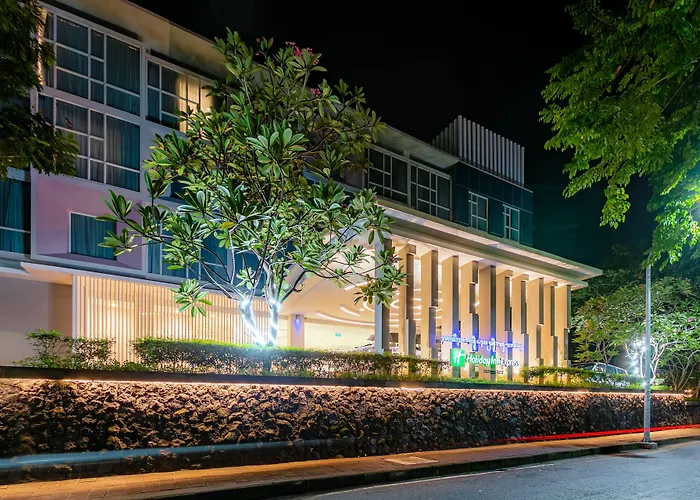 Holiday Inn Express Baruna By Ihg