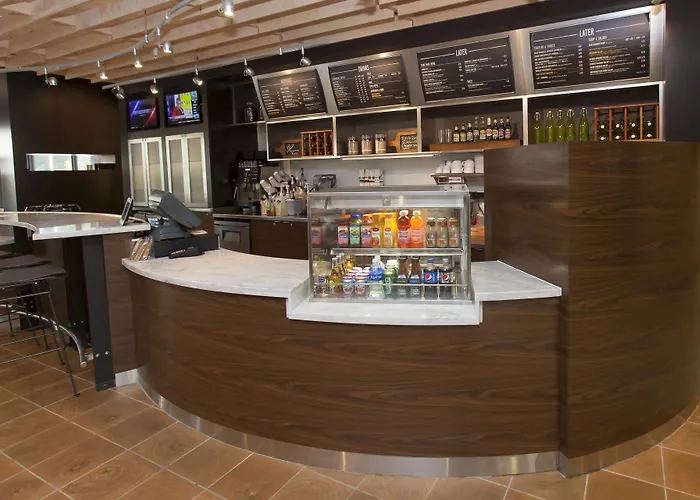 Courtyard By Marriott Houston City Place