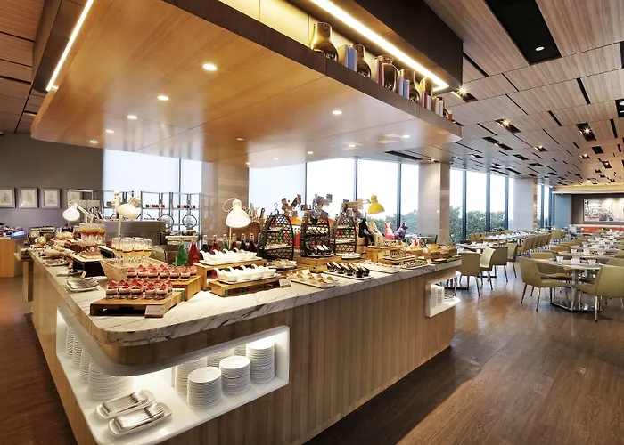Four Points By Sheraton Surabaya, Tunjungan Plaza