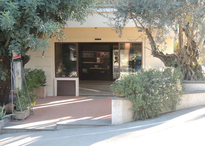 Hotel Zeus