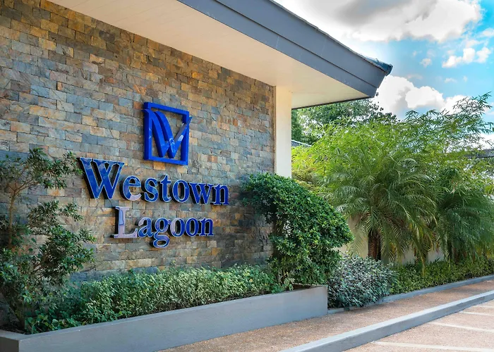 Lagoon Coron