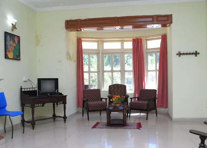 Kstdc Hotel Mayura Sudarshan ,Ooty