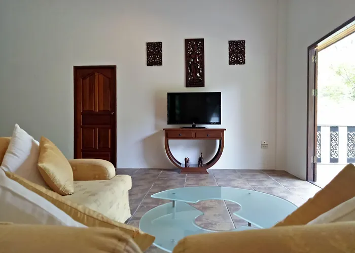 Woodlawn Villas Resort