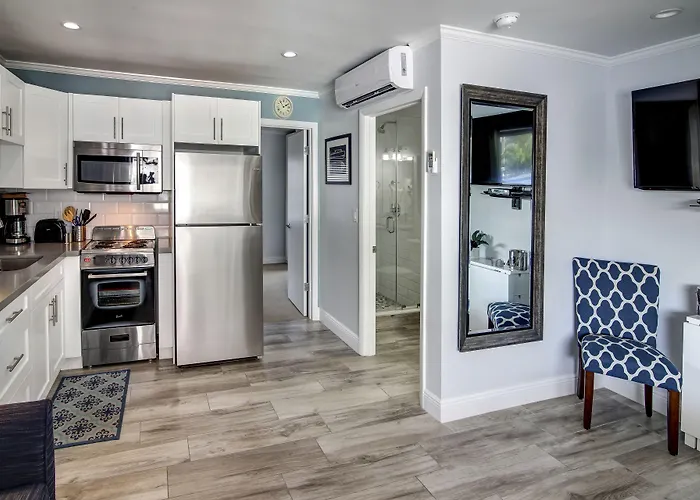 May-Dee Suites In Florida