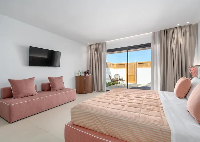 Le Ciel Suites & Villas