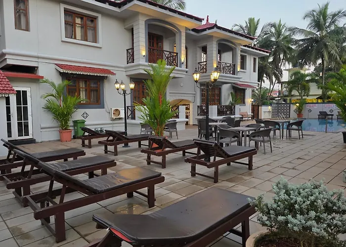 Coastal Suites Apart Hotel ---- 10 Minutes Walk To Beach