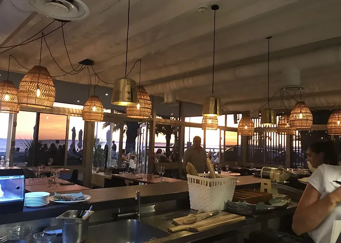Hôtel Café Miramar