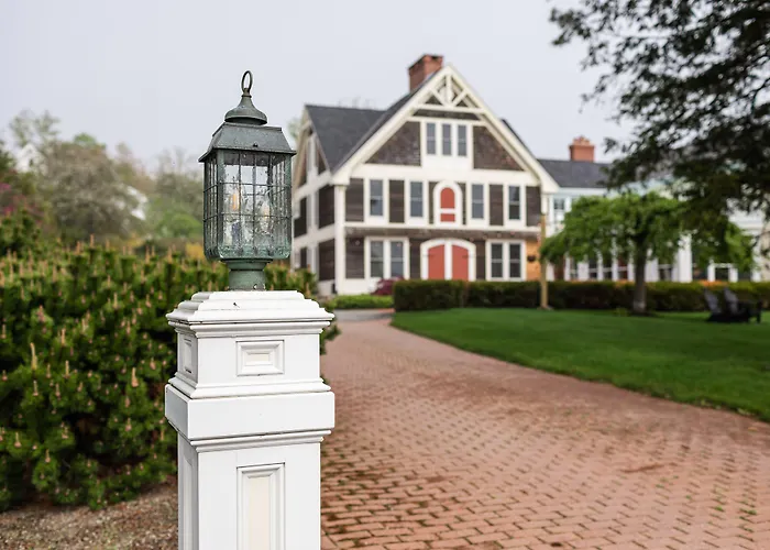 Spouter Inn Bed & Breakfast