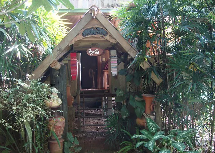 Baan Suan Jantra Home Stay