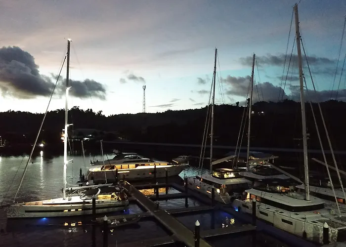 Meridian Adventure Marina Club & Resort