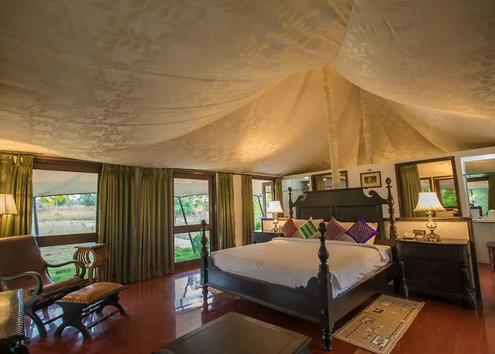 Tuli Veer Bagh Resort