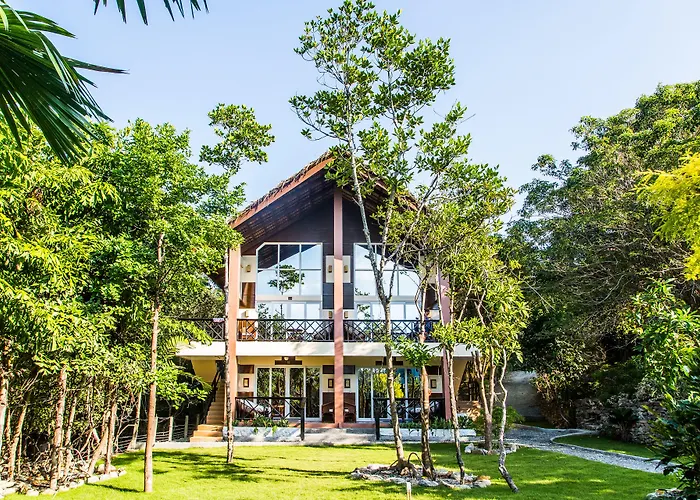 Edgewater Dive & Spa Resort