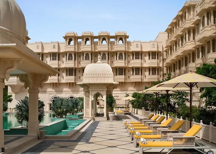 Wyndham Grand Udaipur Palace Pure Vegetarian Hotel